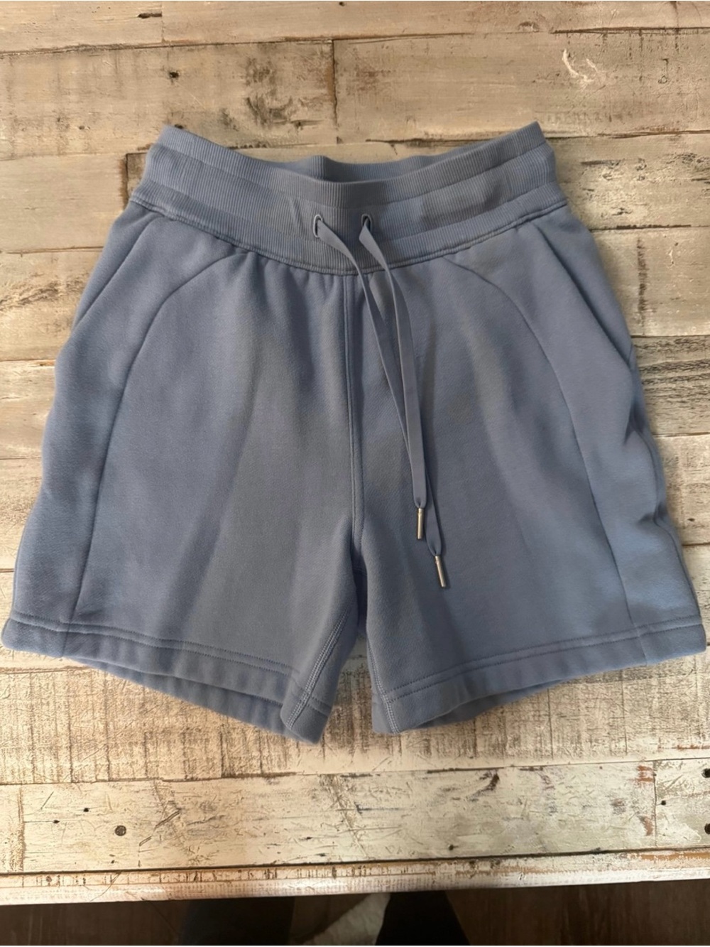 Lululemon Size 2 Blue Scuba Shorts
